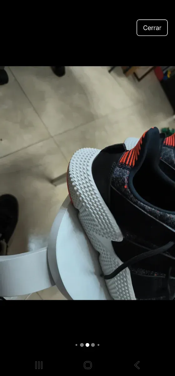 Zapatillas Adidas Negras y Naranjas