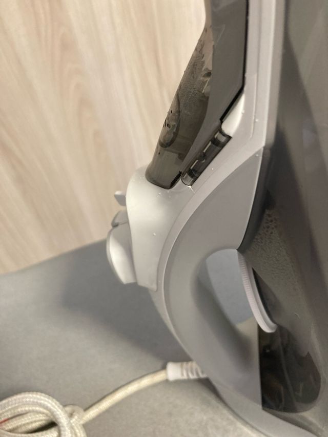 Tabla de planchar Ráyen y plancha Philips