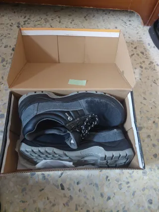 Botas de seguridad GOLIMA negras y grises