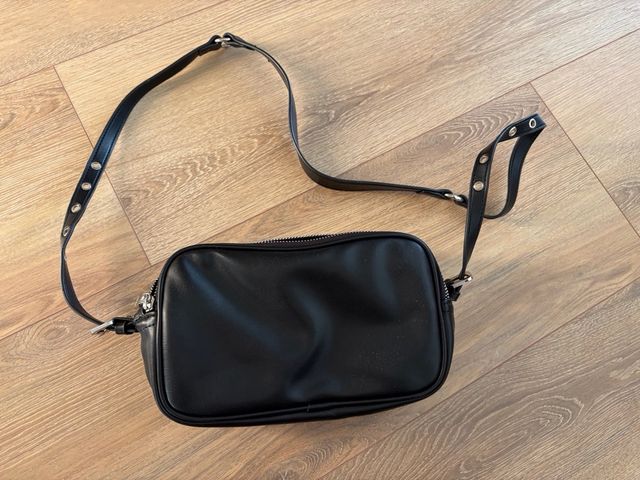 Borsa nera Parfois con logo