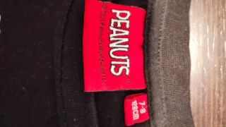 Camiseta Peanuts Carlitos Esqueleto Talla 7-8