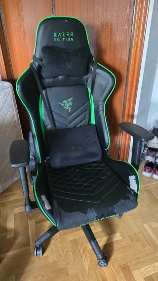 Silla Gaming Razer usada