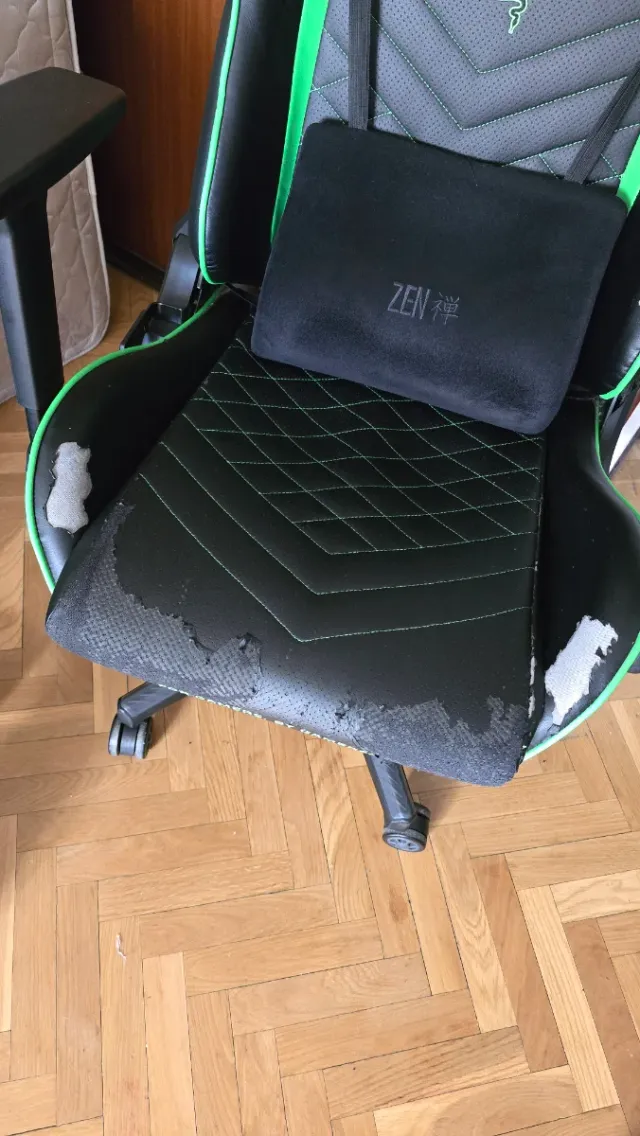 Silla Gaming Razer usada