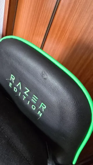 Silla Gaming Razer usada
