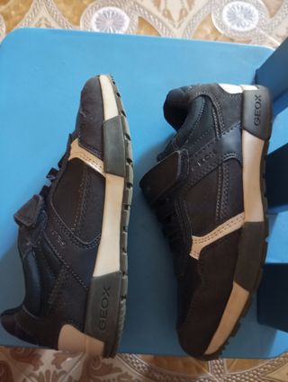 Scarpe Geox bambino n. 32