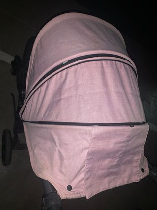 Silla de paseo negra y rosa Niu