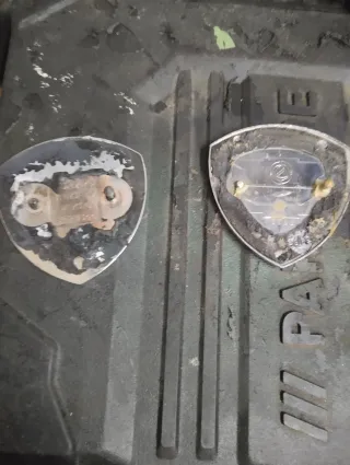 Emblemas Lancia (2 unidades)