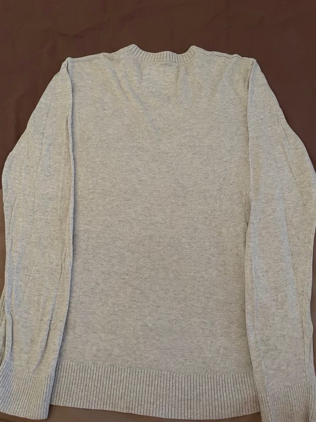 Suéter Hollister Gris Talla M