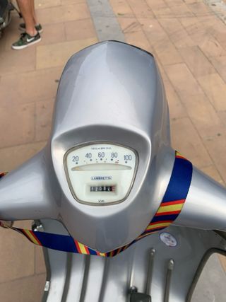 Lambretta Li150 Special Plata/Burdeos