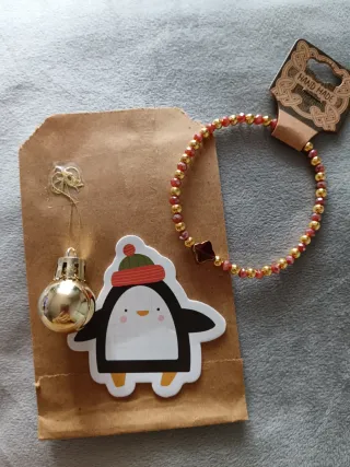 Pulsera hecha a mano