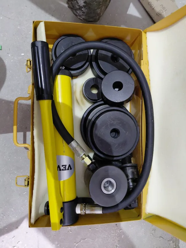 Abocadora Hidráulica VEVOR