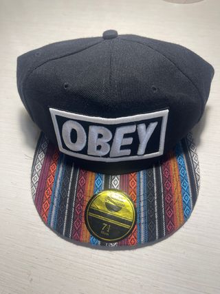 Cappello OBEY nero e multicolor