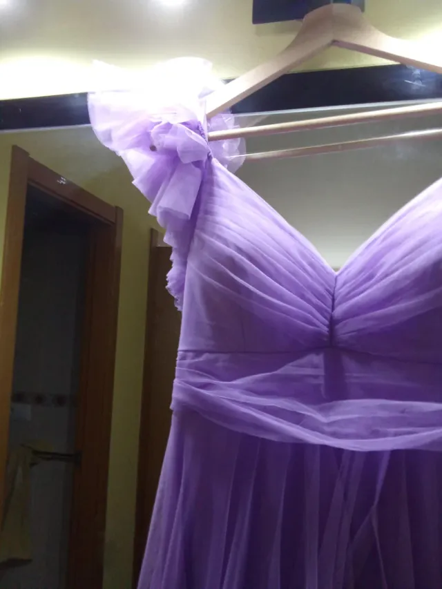 Vestido morado para eventos