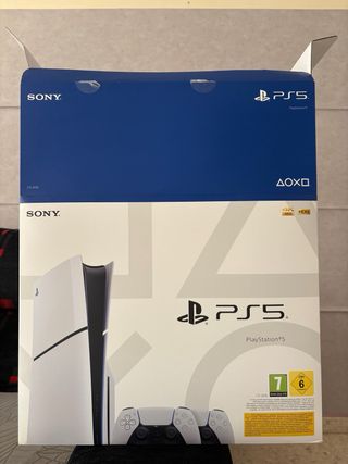 PS5 1TB + 2 Mandos + COD6