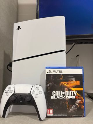 PS5 1TB + 2 Mandos + COD6