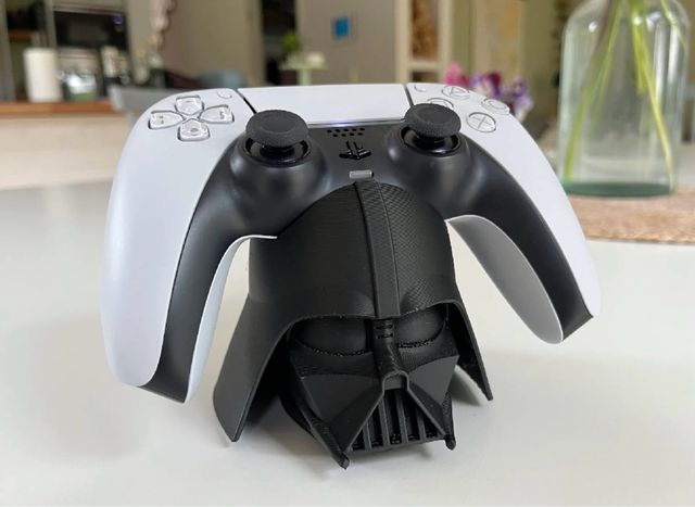 Soporte Mando PS5 Diseño Darth Vader