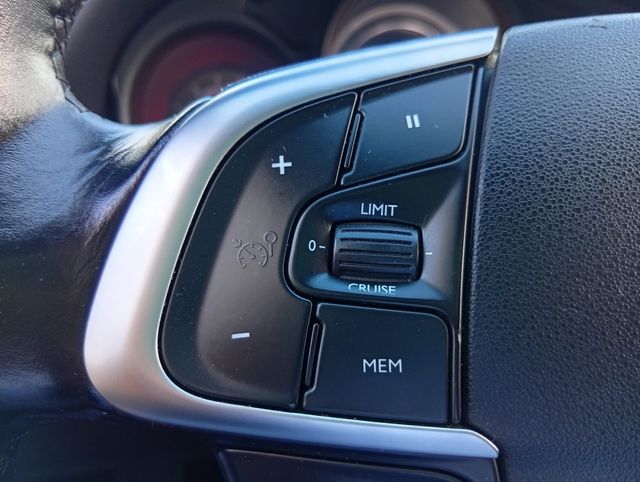 Citroen C4 1.4 VTI 95cv TONIC 2012