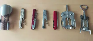 Set di cavatappi vintage in scatola