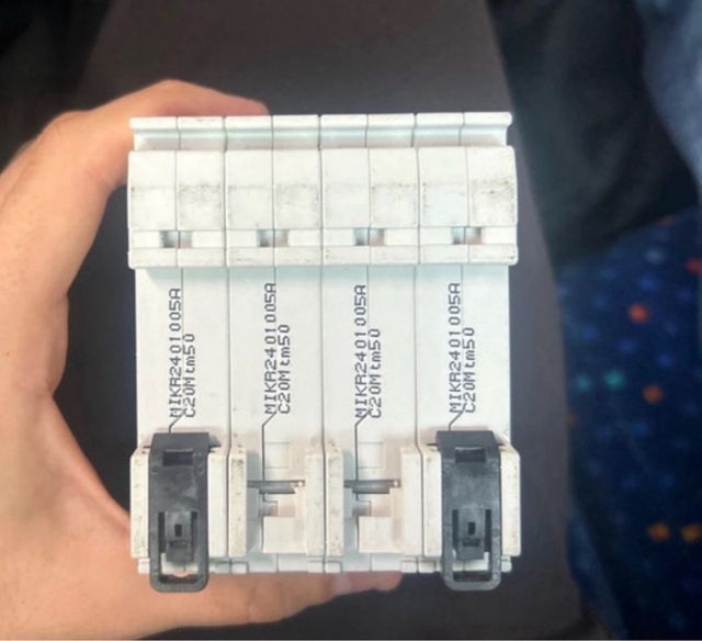 Interruttore magnetotermico ABB S254 C20