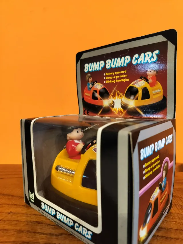 Giocattolo Bump Bump Cars vintage