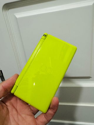 Nintendo DS Lite Verde + Cargador + Funda
