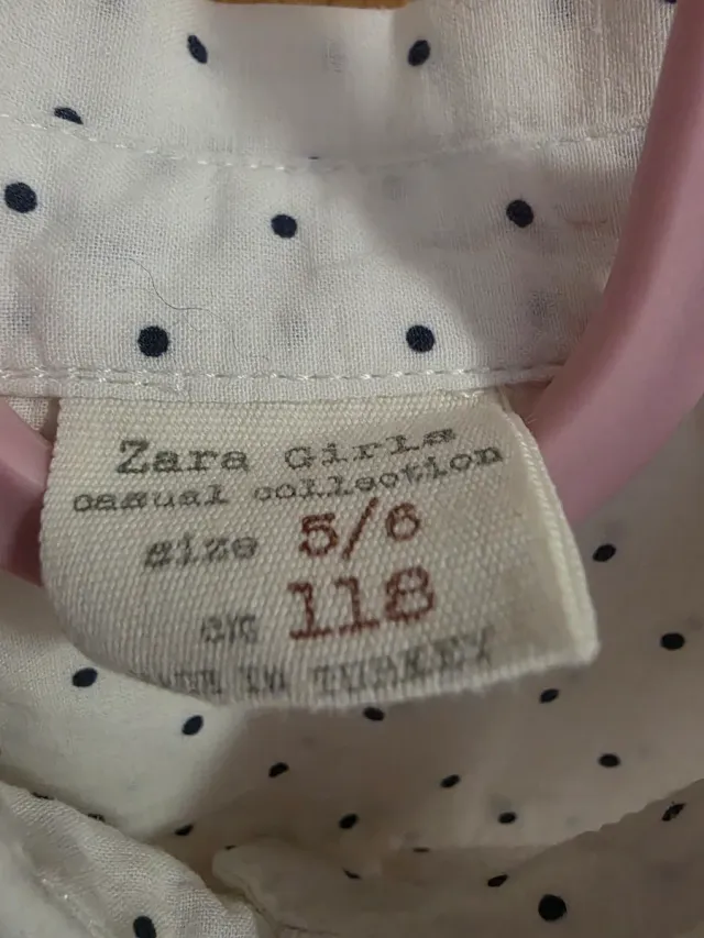 Camisa Zara niña T 5-6 lunares