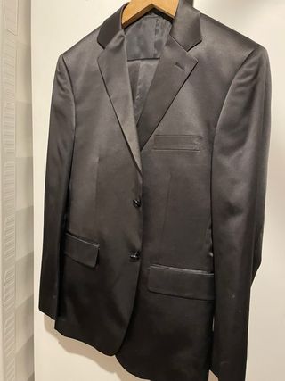 Traje de caballero negro