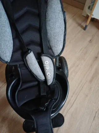 Triciclo infantil Lionelo