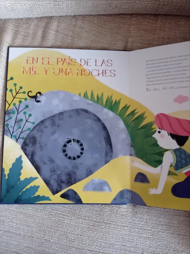 Busca En El Pais De Los Cuentos