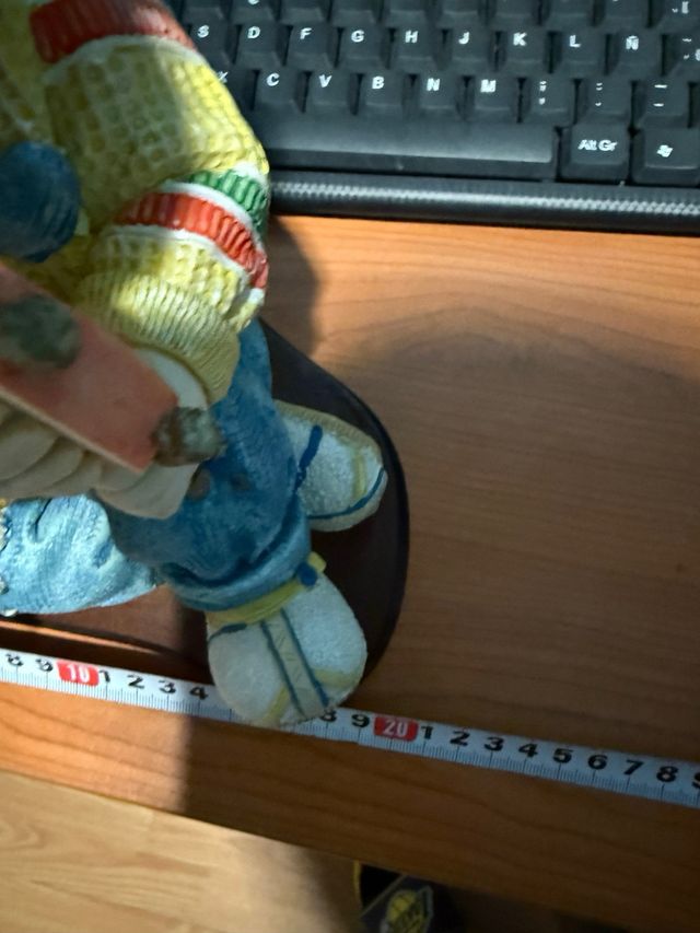 Hucha niño con tambor y gatito