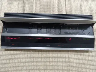 Amplificador Bang & Olufsen Beomaster 2400