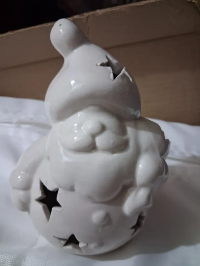 Lume natalizio in ceramica bianco