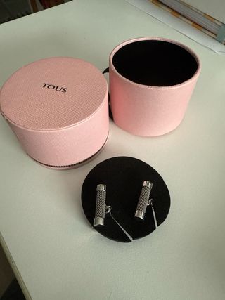 Gemelos TOUS plateados.