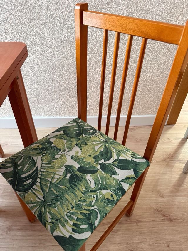 OCASIÓN SOLO HOY. Mesa de madera extensible