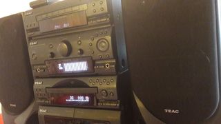 Cadena de música TEAC negra