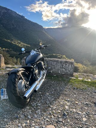 Yamaha XVS Drag Star 650 Bobber