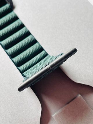 Apple Alpine Loop Verde / Negro S