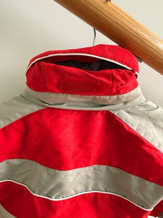 Mono de esquí rojo y gris Quechua