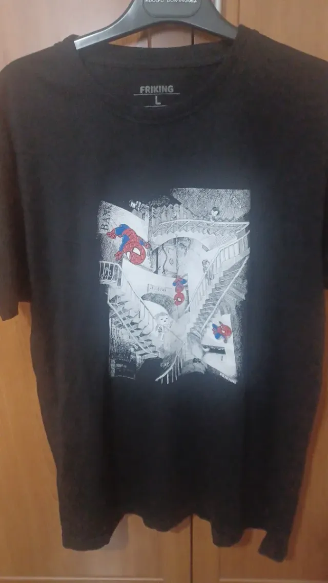Camiseta Spiderman FRIKING Talla L