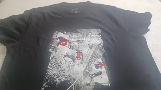 Camiseta Spiderman FRIKING Talla L