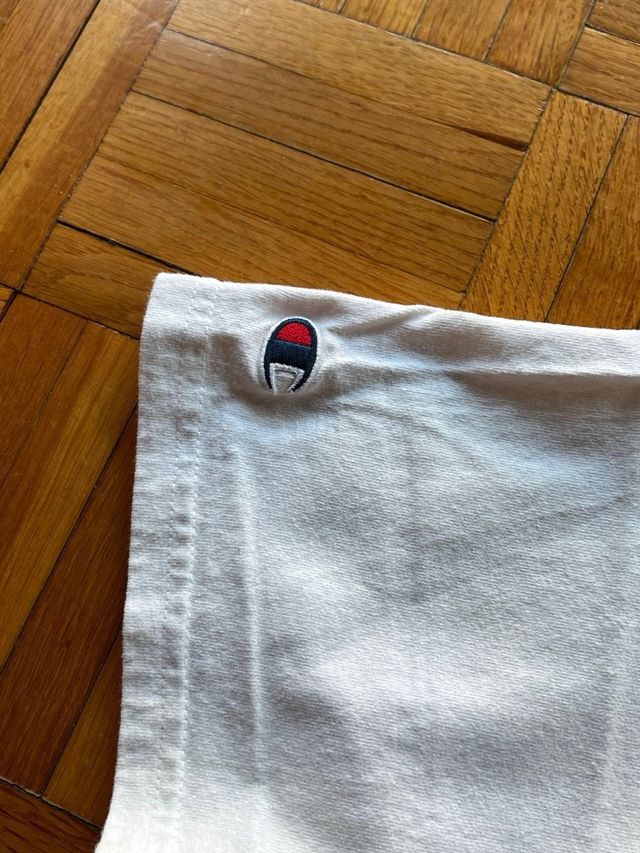 Vintage Champion T-Shirt Bishop Hendricken Hawks