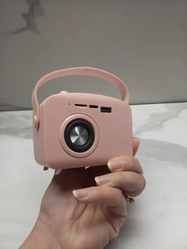 Cassa Bluetooth piccola rosa