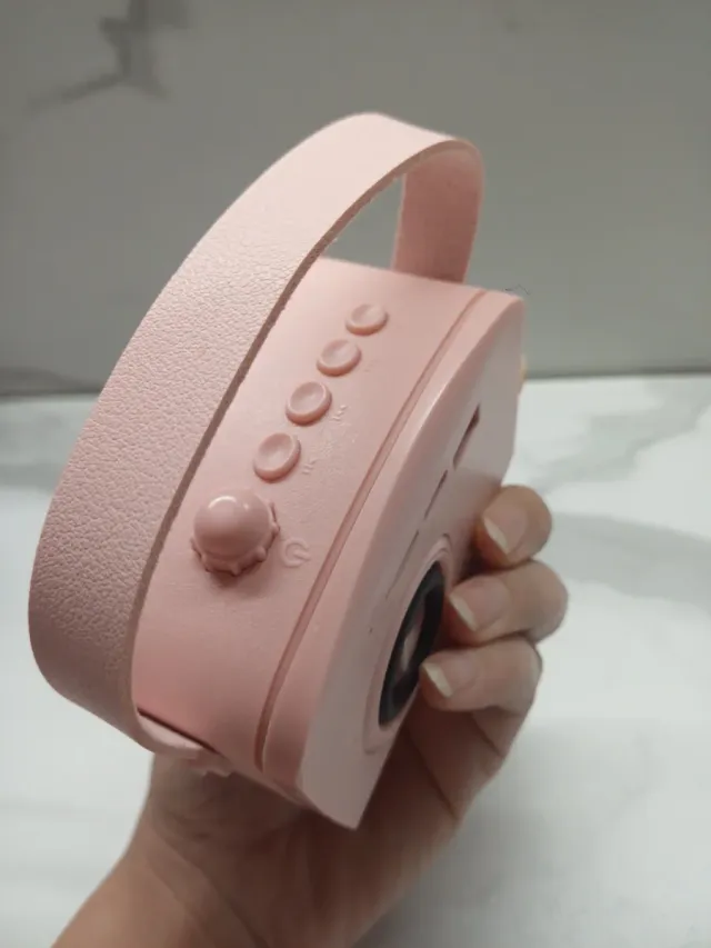Cassa Bluetooth piccola rosa