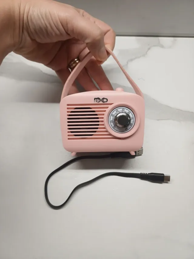 Cassa Bluetooth piccola rosa