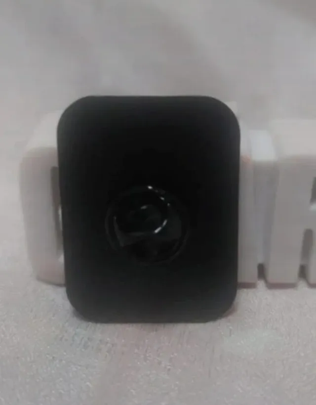 Lote figuras y pins One Piece