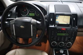 Land-Rover Freelander 2.2 TD4 HSE 160cv