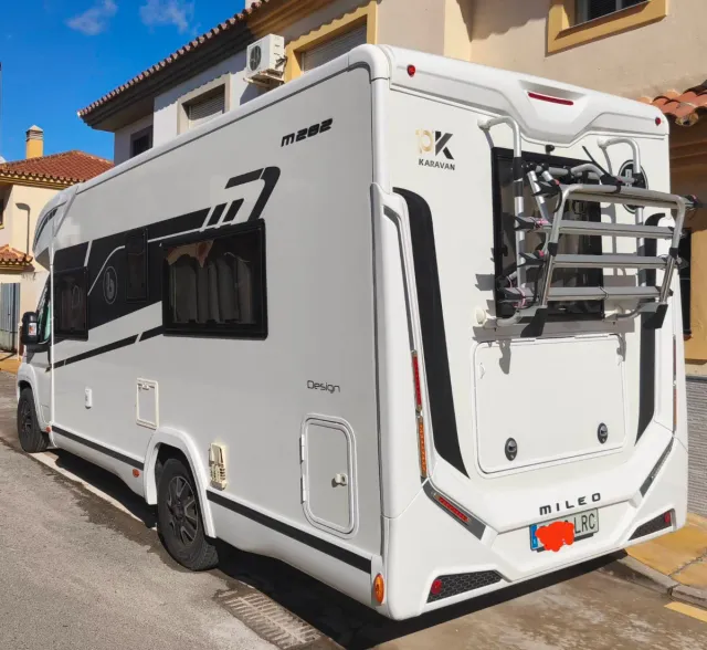 Autocaravana benimar.