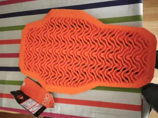 Espaldera moto D3O. Talla XL. Nivel 2