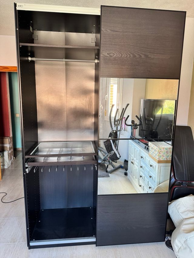 Armario PAX IKEA Madera y Cristal A RECOGER