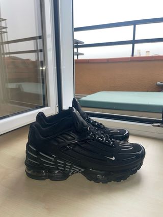 Zapatillas TN Plus estilo running -nuevas